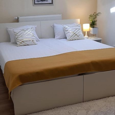 Elite Apartment Jasmina Bihać 外观 照片